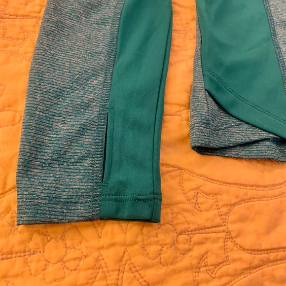 Women’s athletic pullover half zip - Picture 8 of 12